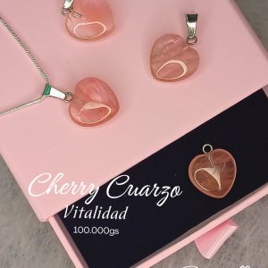 Collar de Cherry Cuarzo en Forma de Corazón